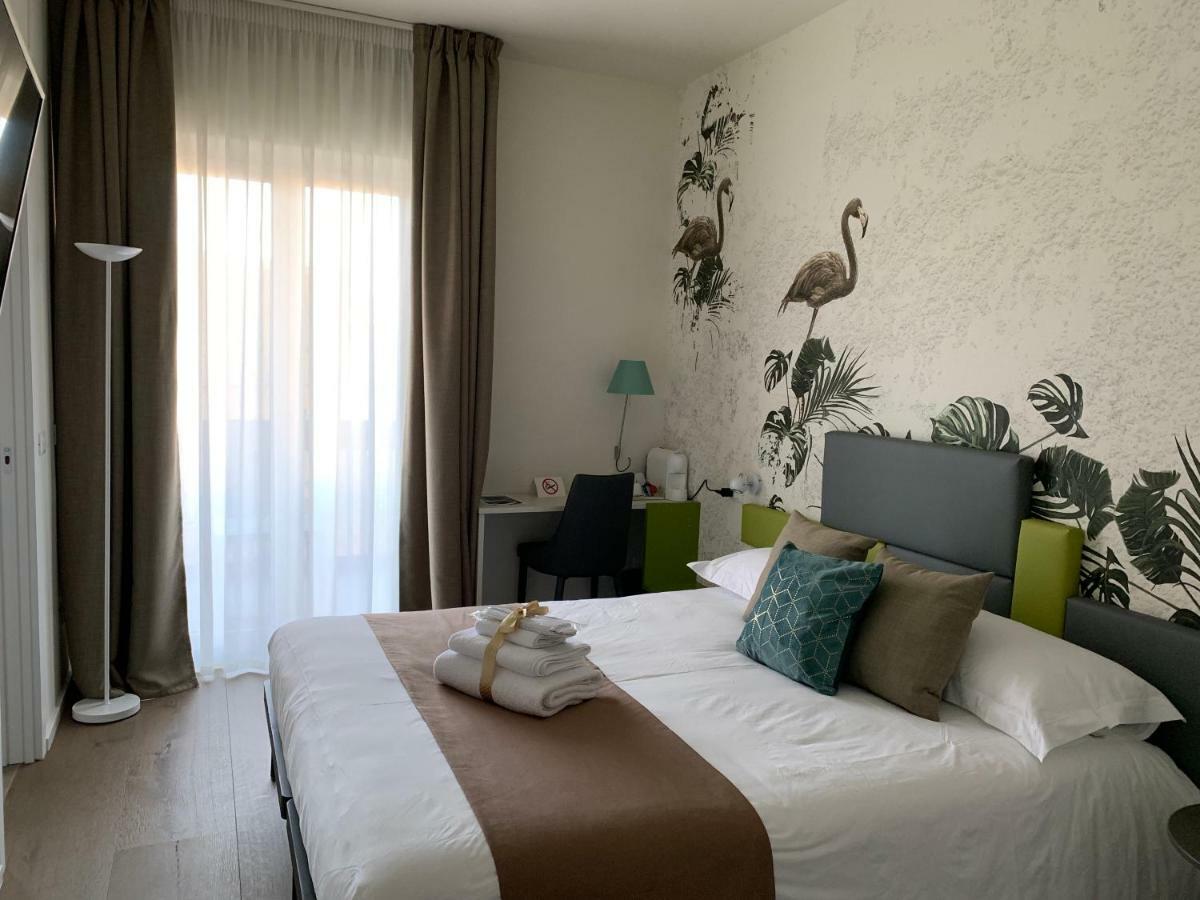 Agora B&B Urban Relais Каноса ди Пулия Екстериор снимка
